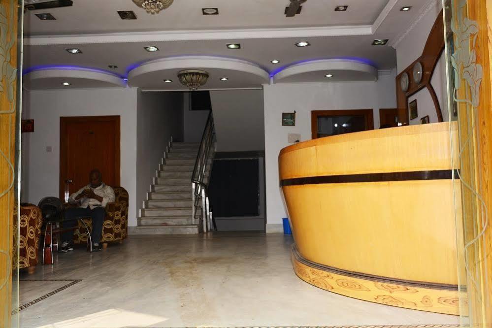 Hotel Thai International Bodh Gaya Exteriör bild