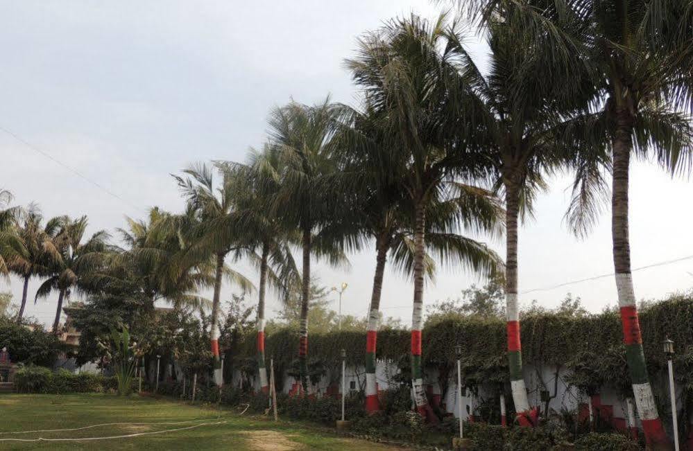 Hotel Thai International Bodh Gaya Exteriör bild