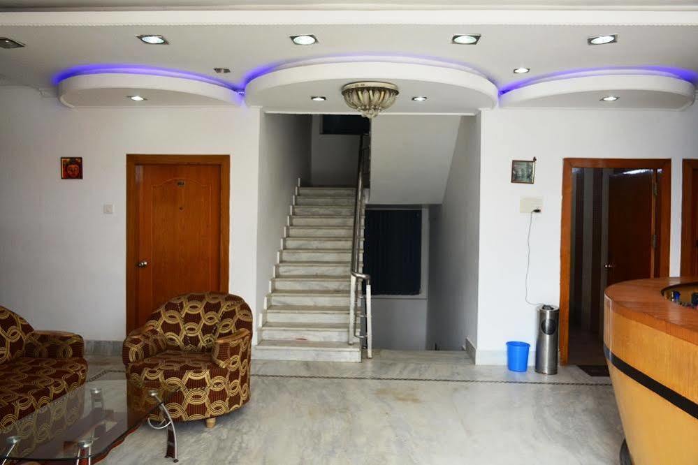 Hotel Thai International Bodh Gaya Exteriör bild